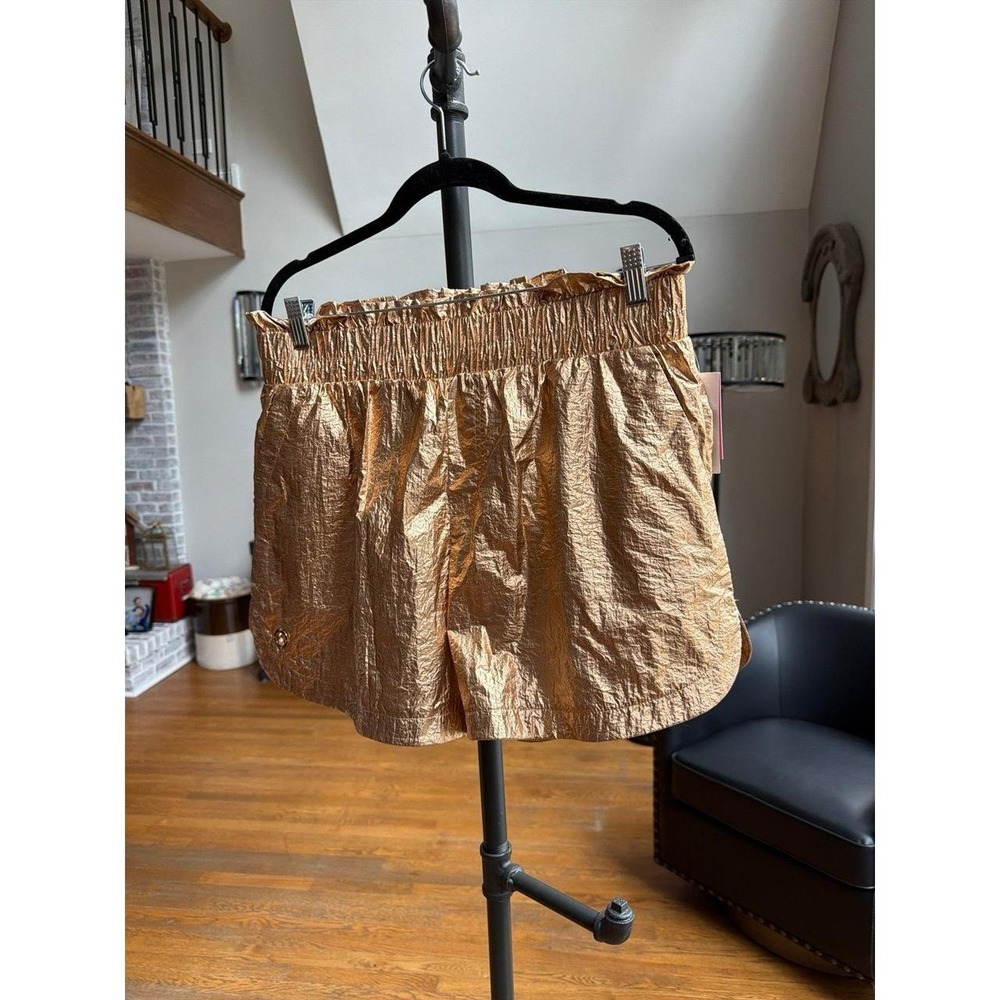 Simply Southern Women's Classic Metallic Shorts w/Inner Panty Gold size L nwt